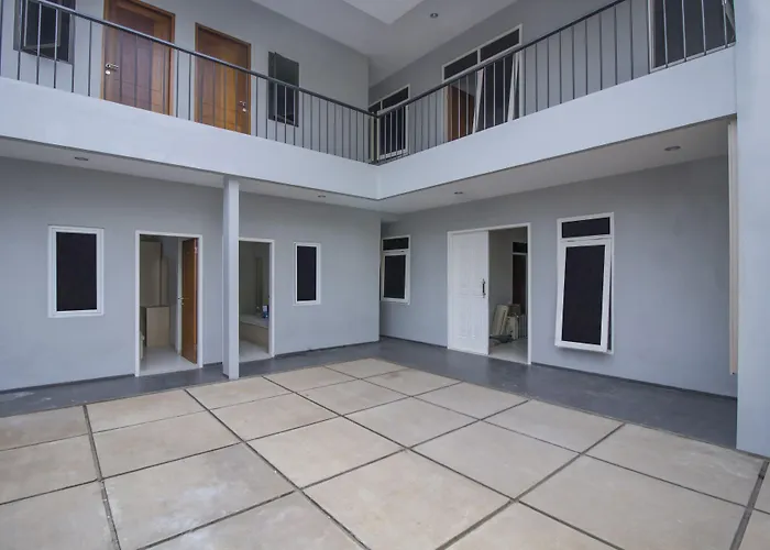UROOMS Tanah Abang Jakarta